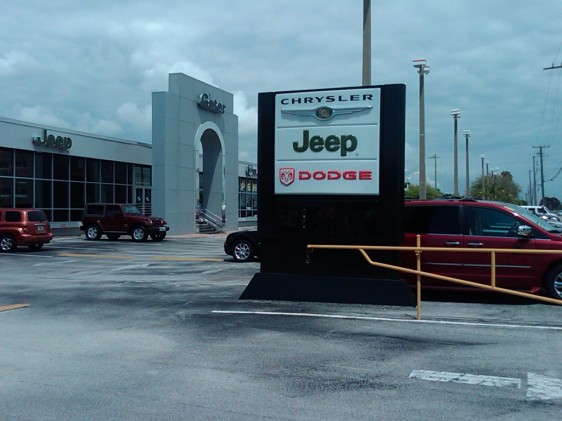 Gator Chrysler Dodge Jeep RAM