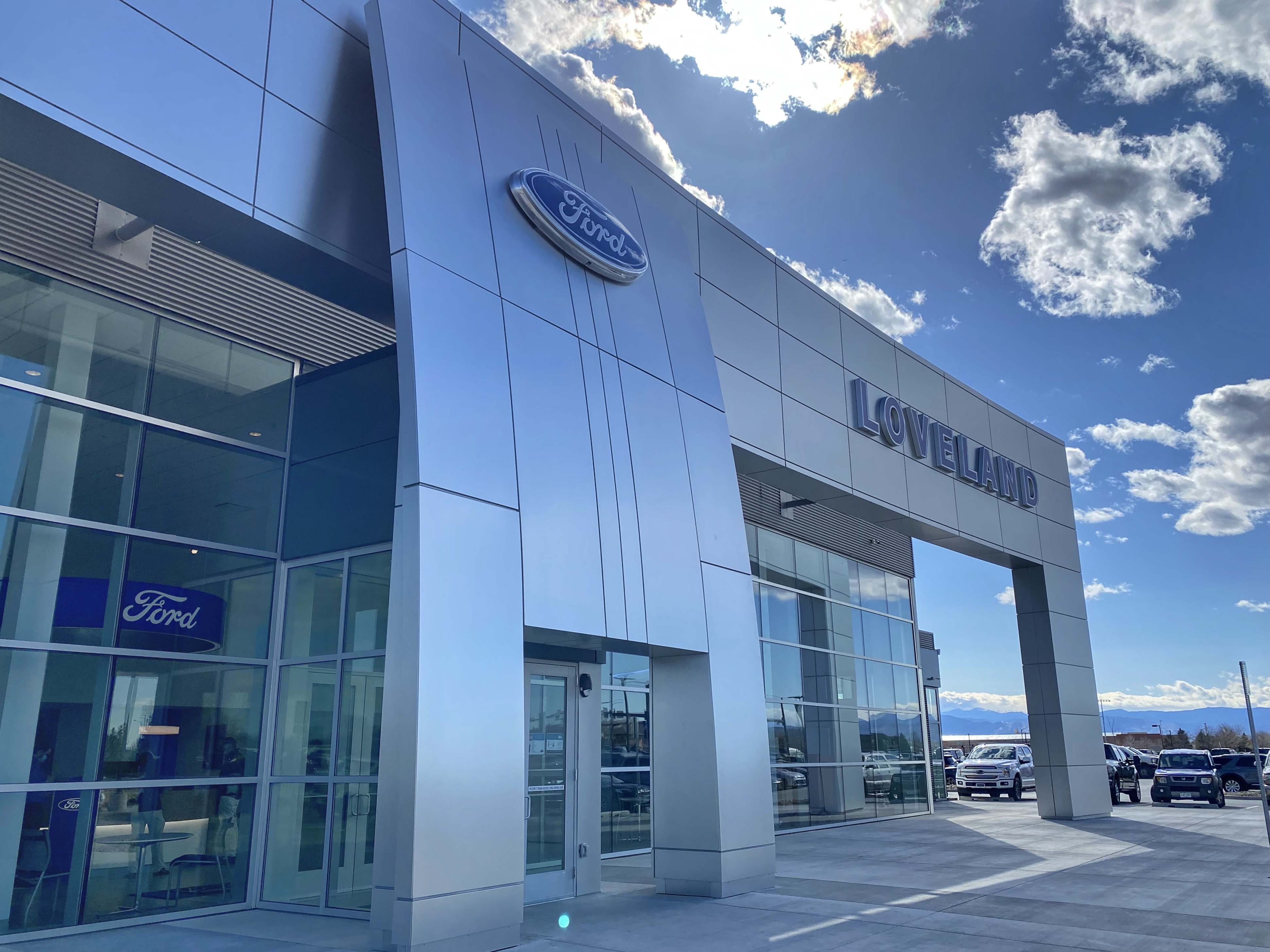 Loveland Ford Lincoln