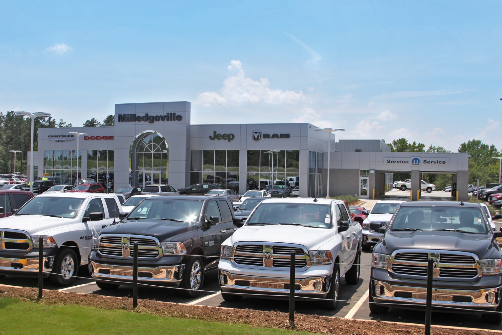 Milledgeville Chrysler Dodge Jeep Ram