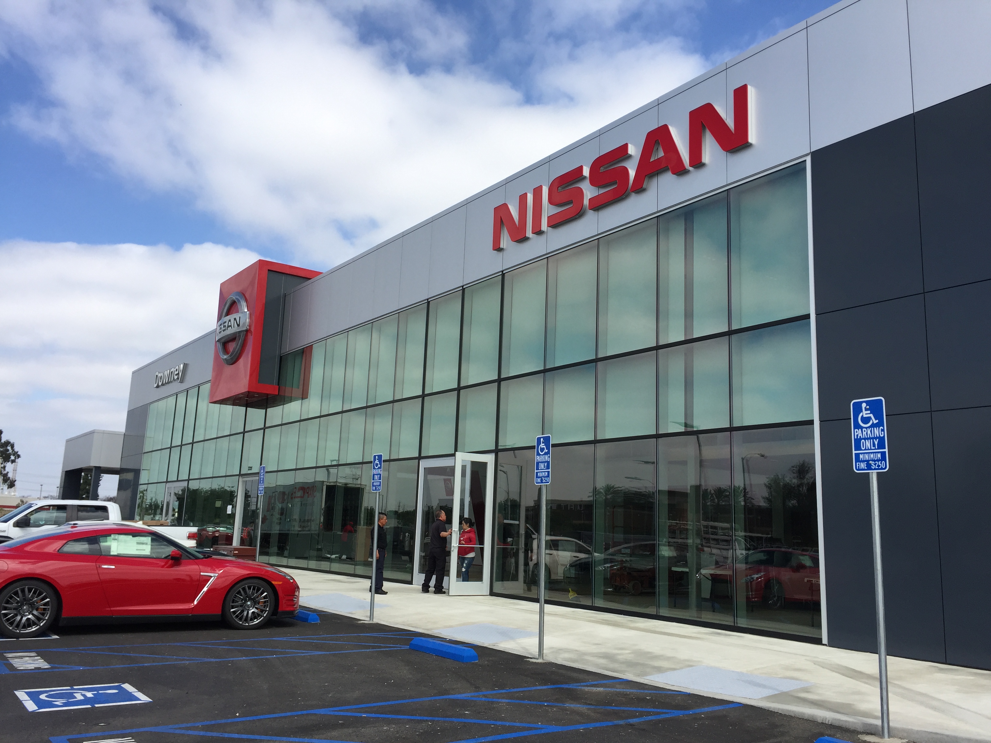 Downey Nissan