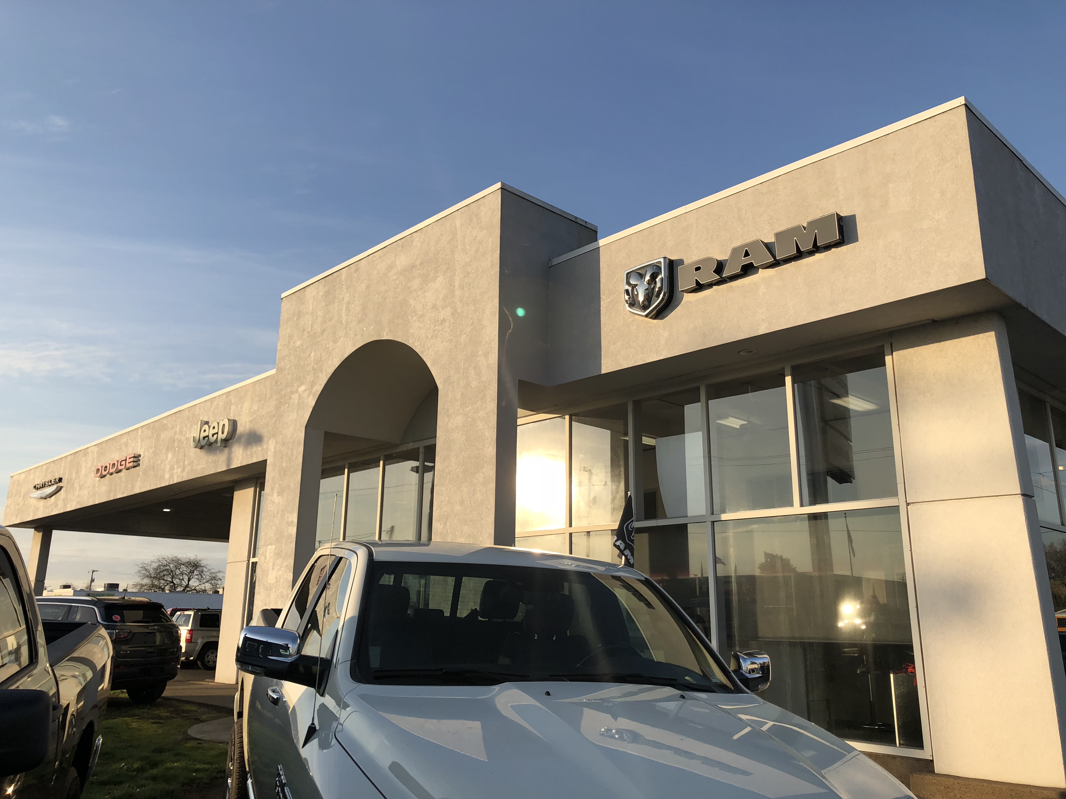 Albany Chrysler Dodge Jeep RAM Hyundai