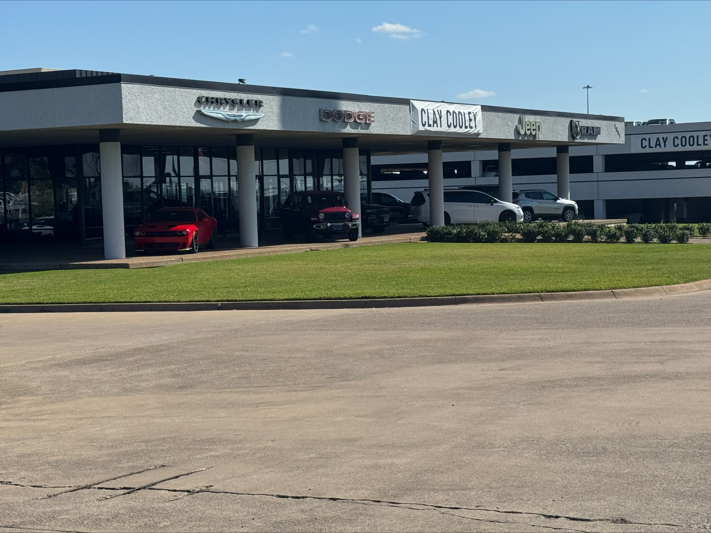 CLAY COOLEY CHRYSLER DODGE JEEP RAM ARLINGTON