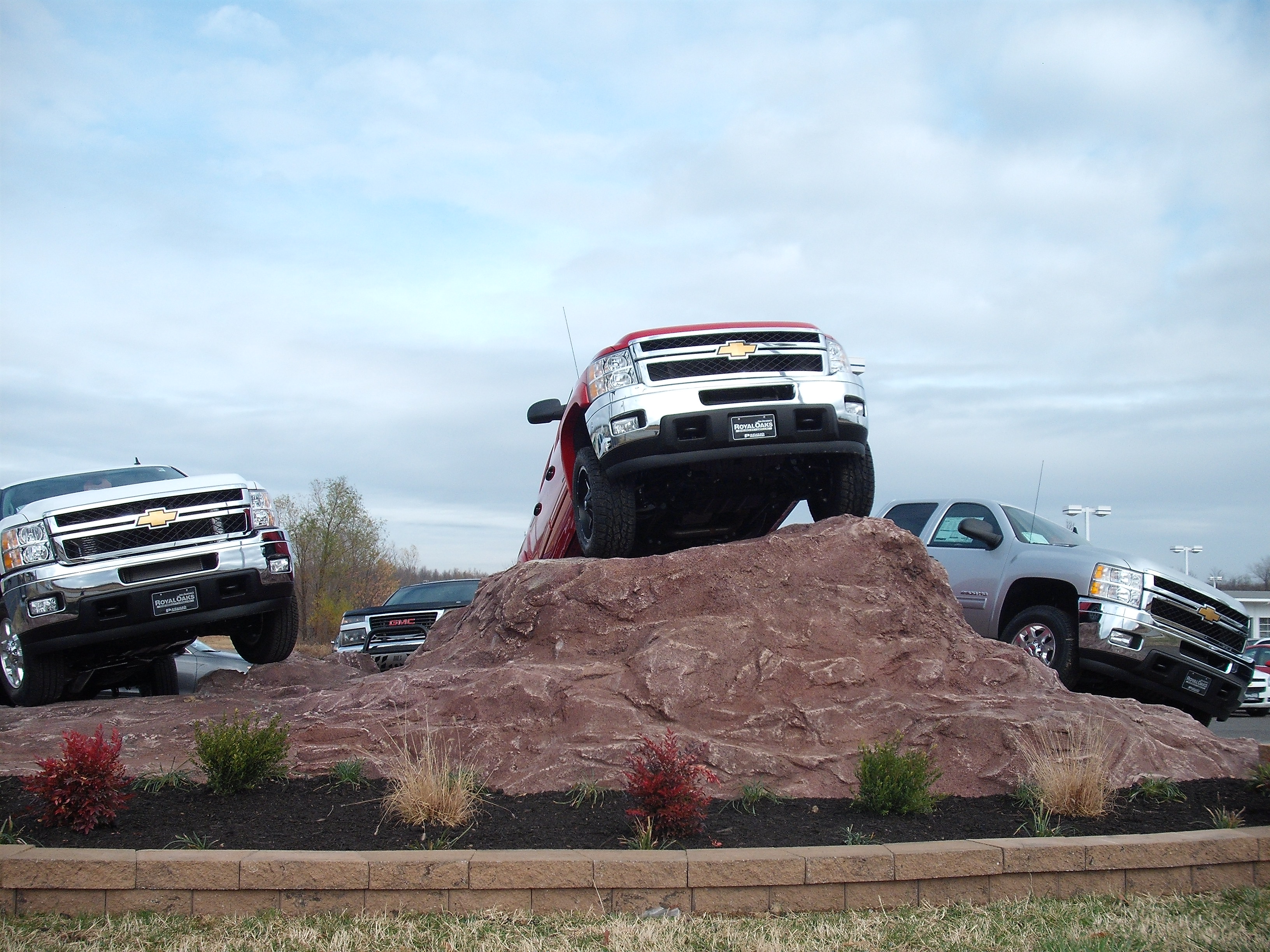 Royal Oaks Chevrolet Cadillac