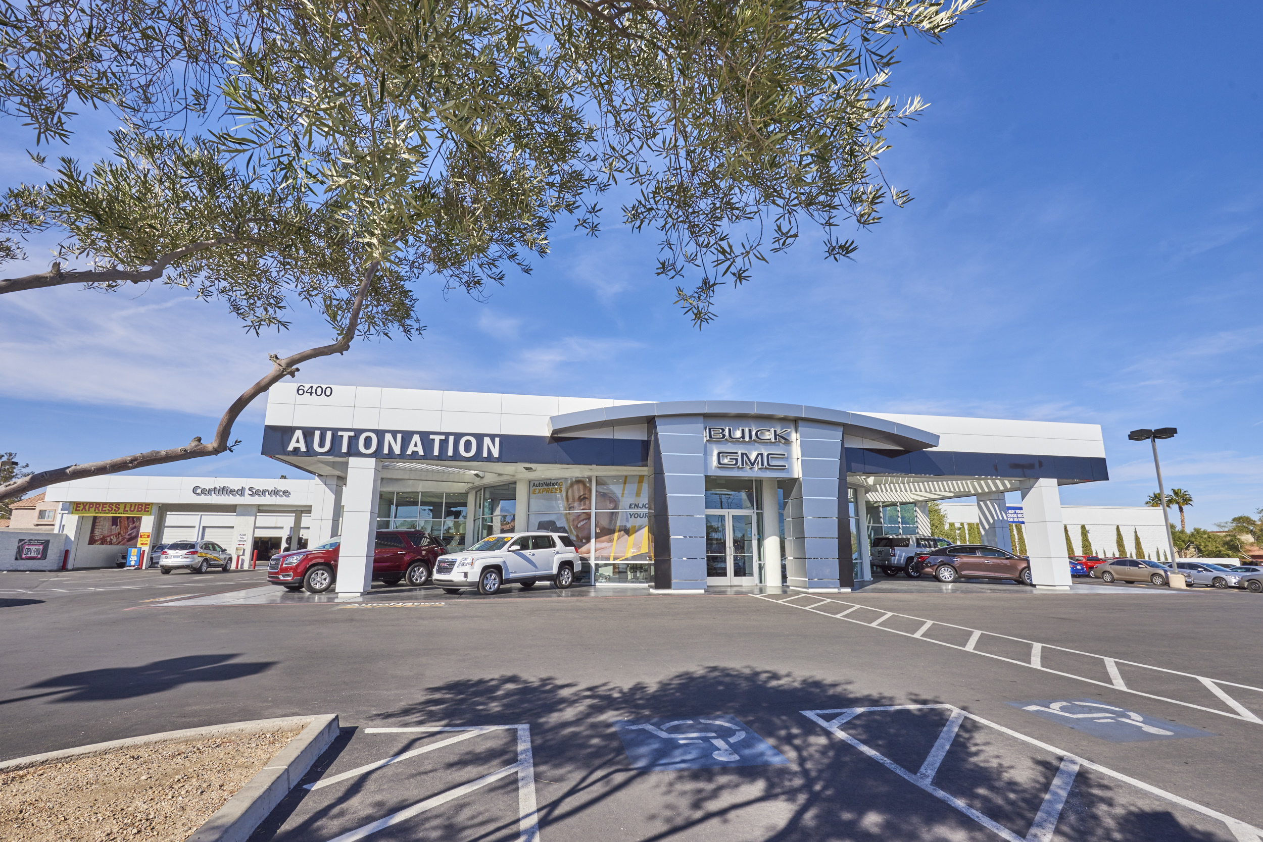 AutoNation Buick GMC West Sahara
