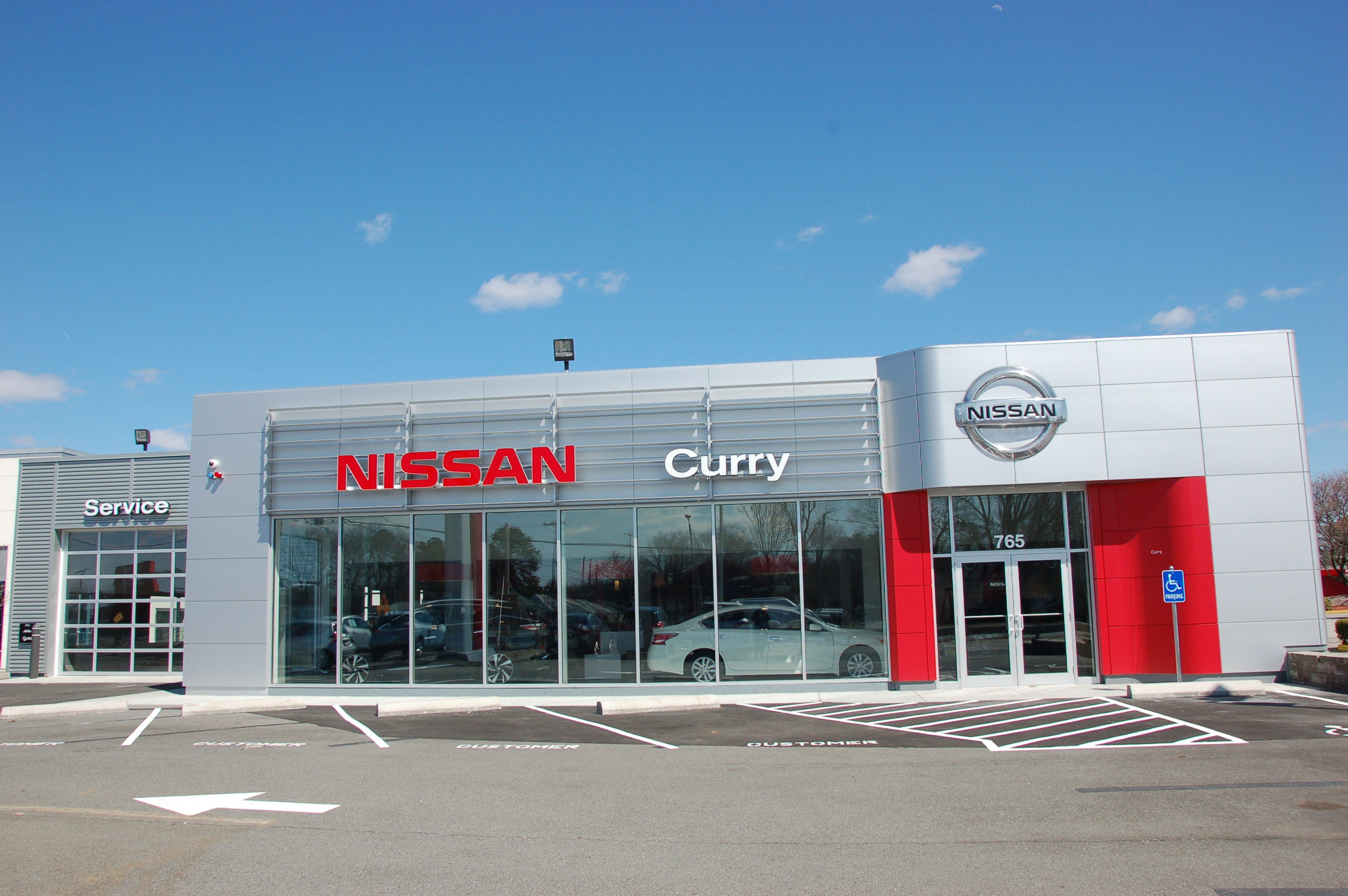 Curry Nissan of Chicopee
