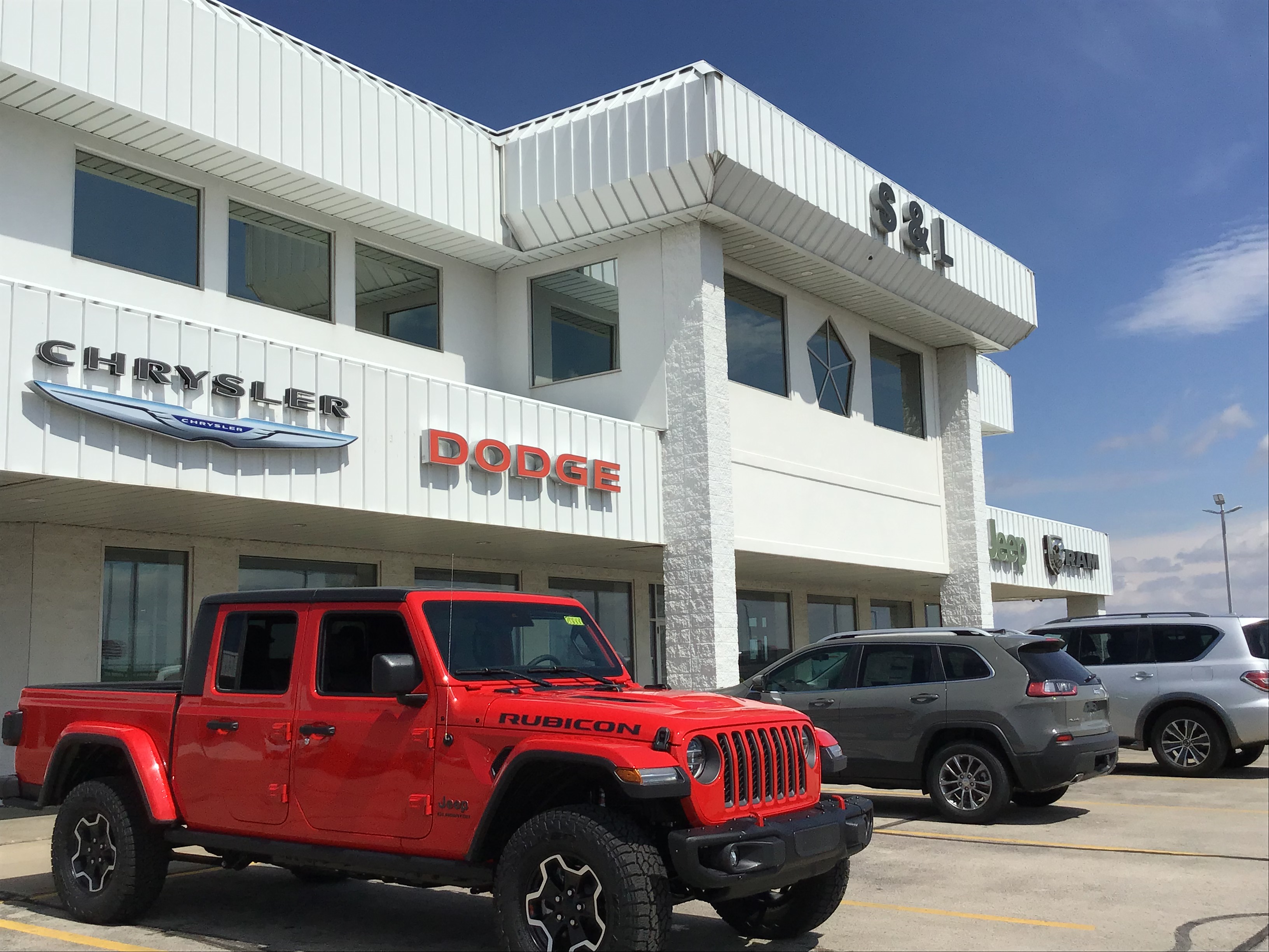 S & L Motors