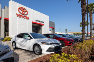AutoNation Toyota Hayward