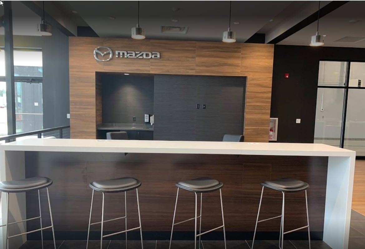 Steet Ponte Mazda