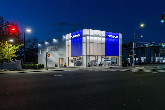 Volvo Cars of Queens