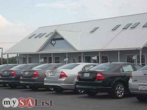 Bluebonnet Ford Lincoln Pre-Owned Center
