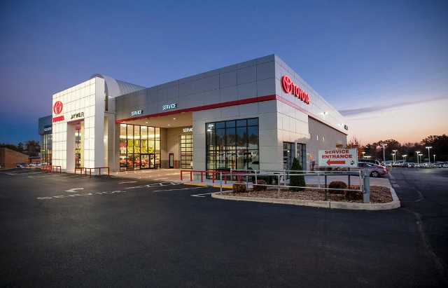 Jay Wolfe Toyota of West County