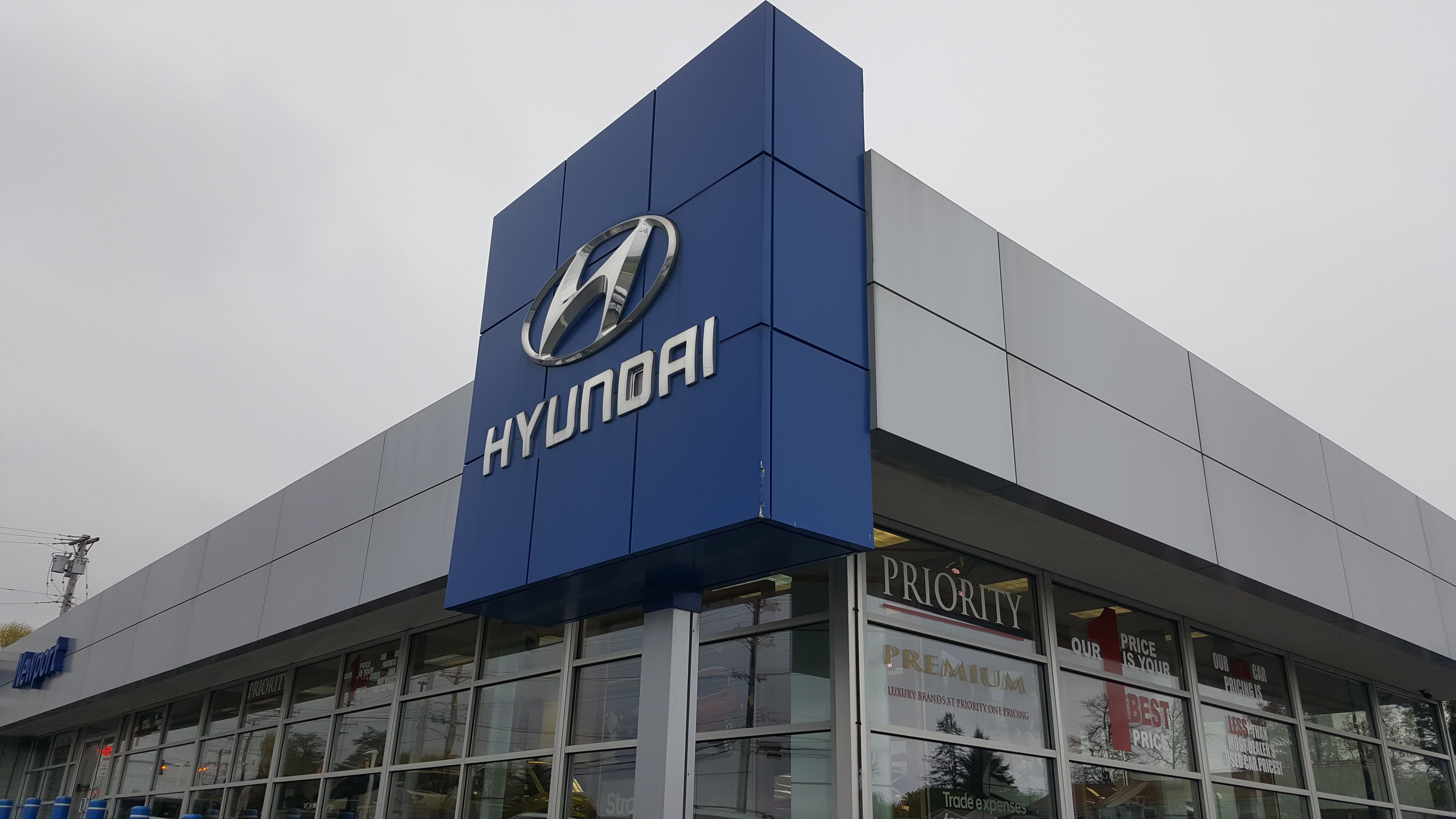 Hyundai of Newport