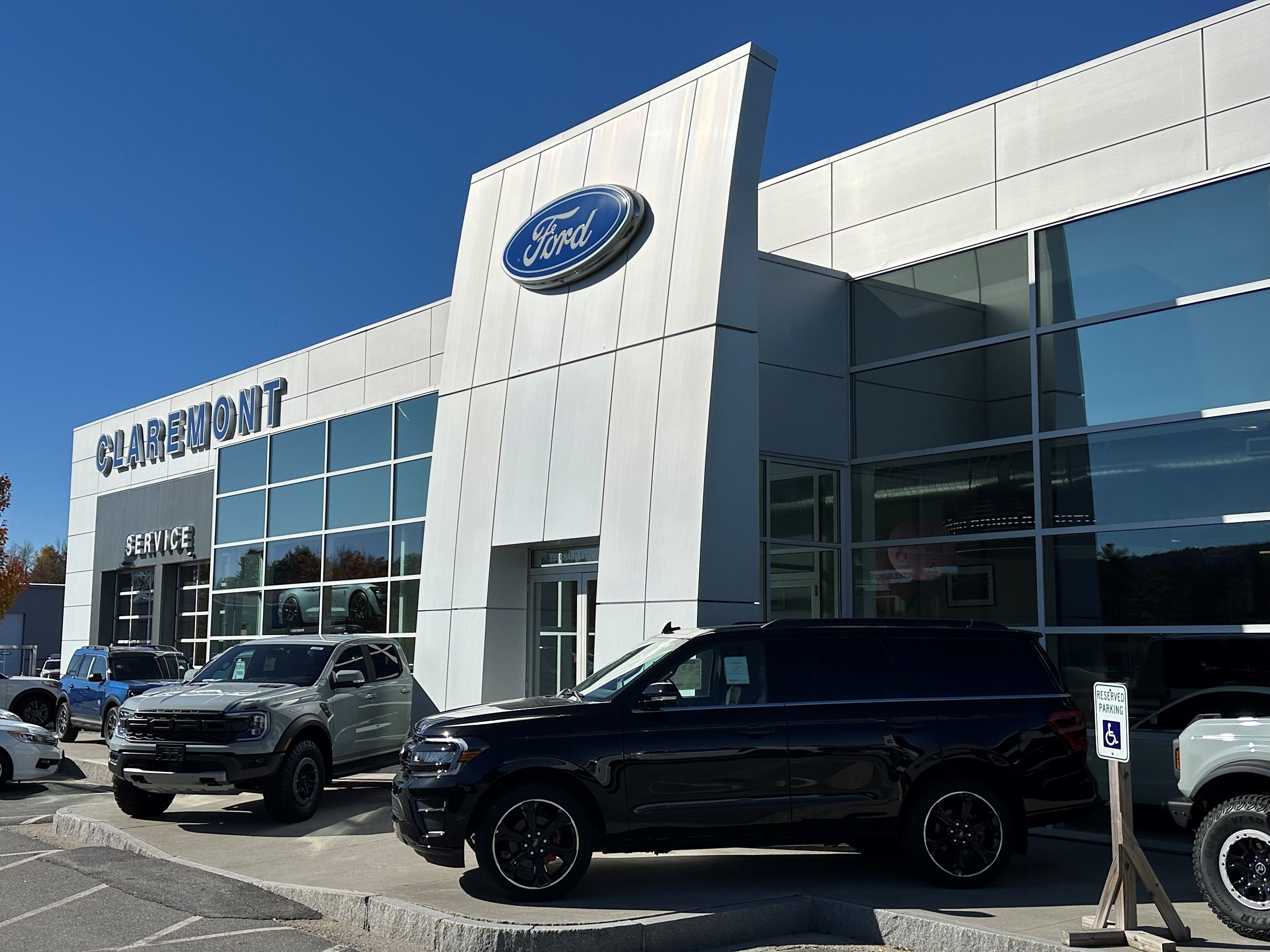 Ford of Claremont