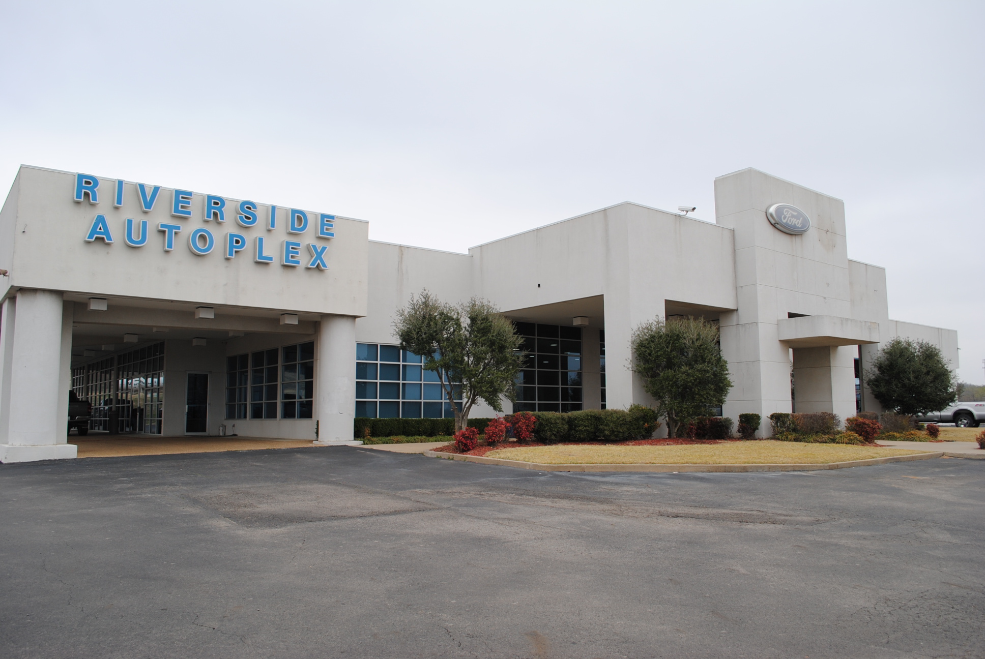 Riverside Autoplex of Poteau