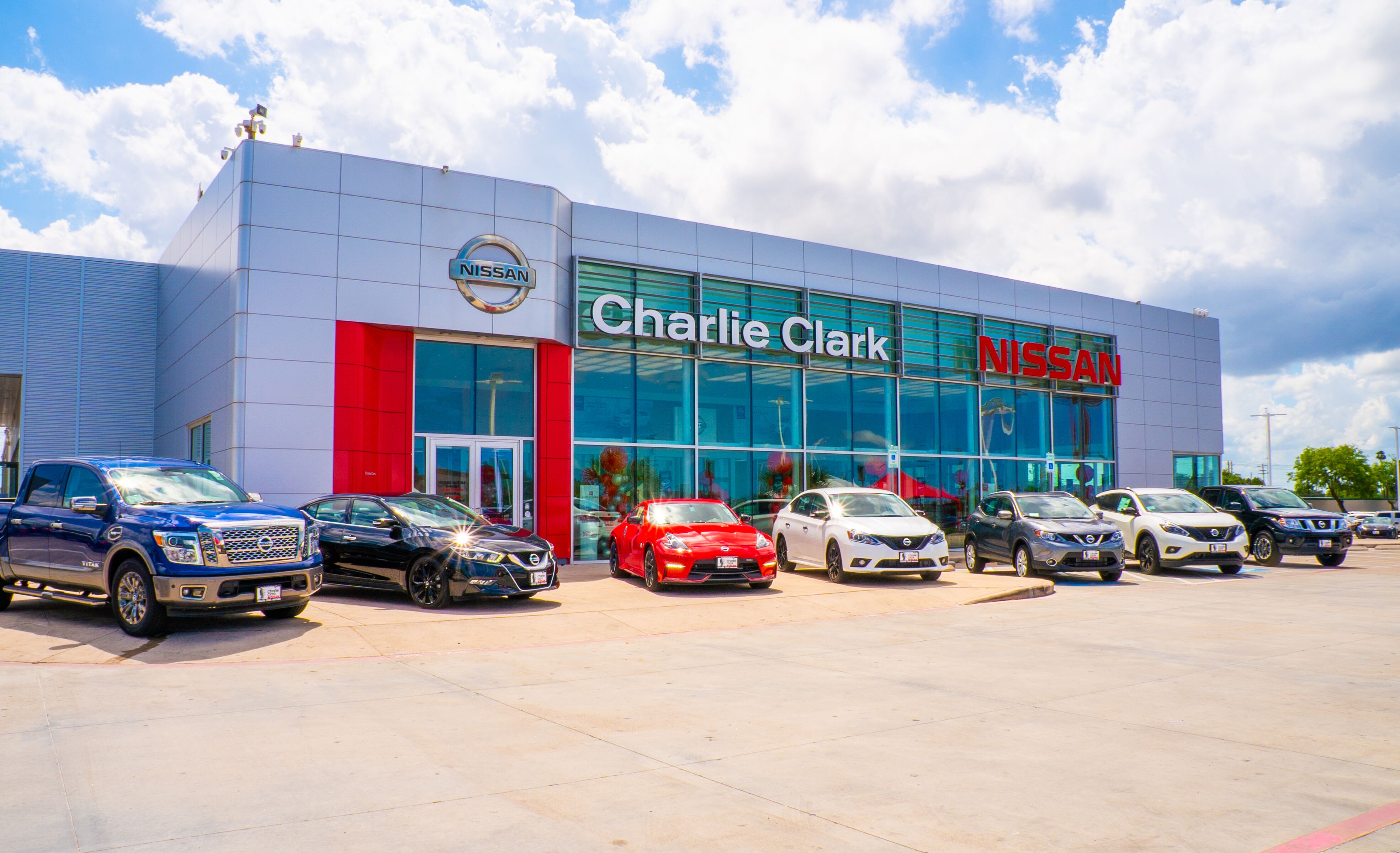 CHARLIE CLARK NISSAN BROWNSVILLE