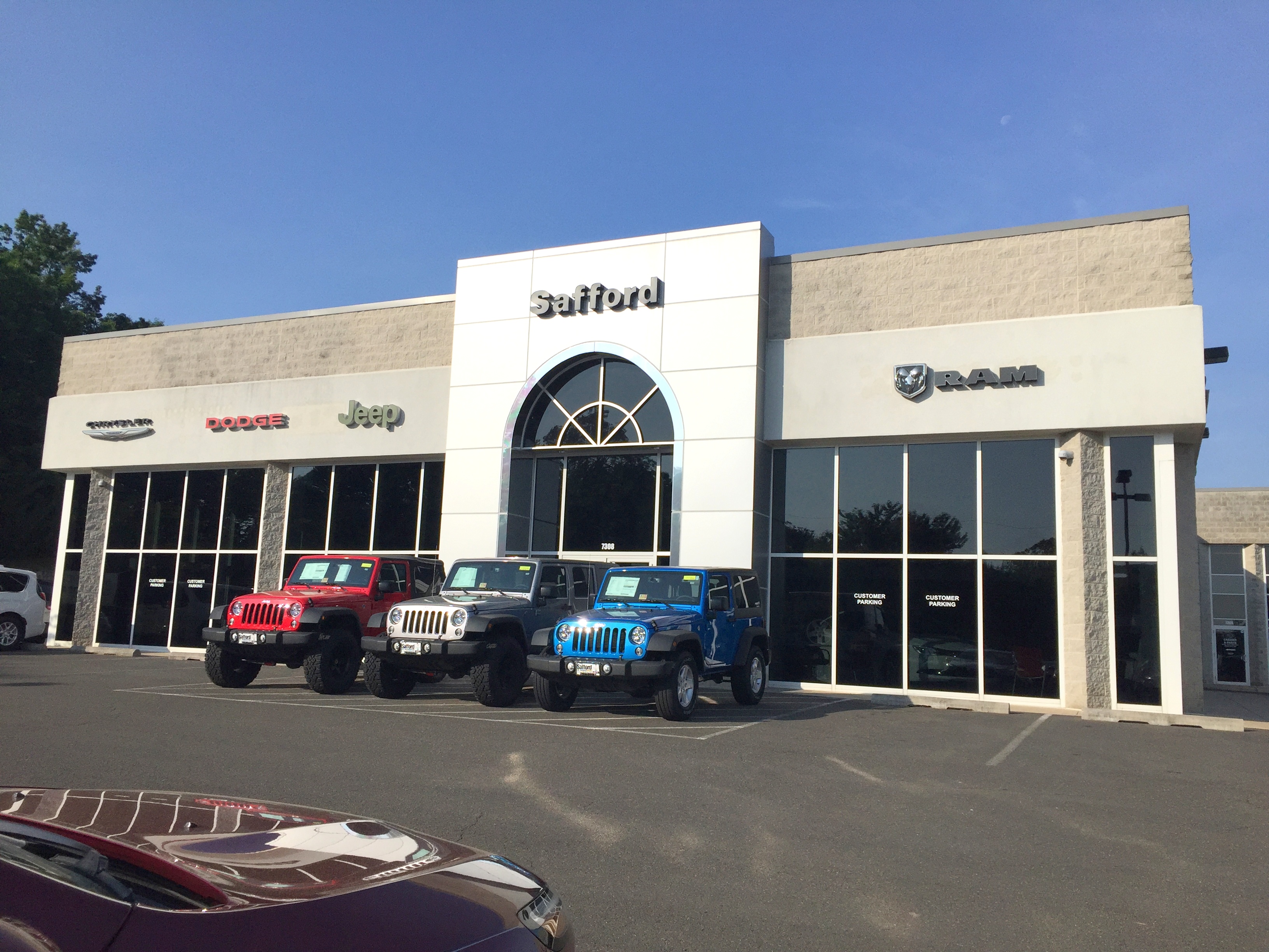 Safford Chrysler Jeep Dodge of Warrenton