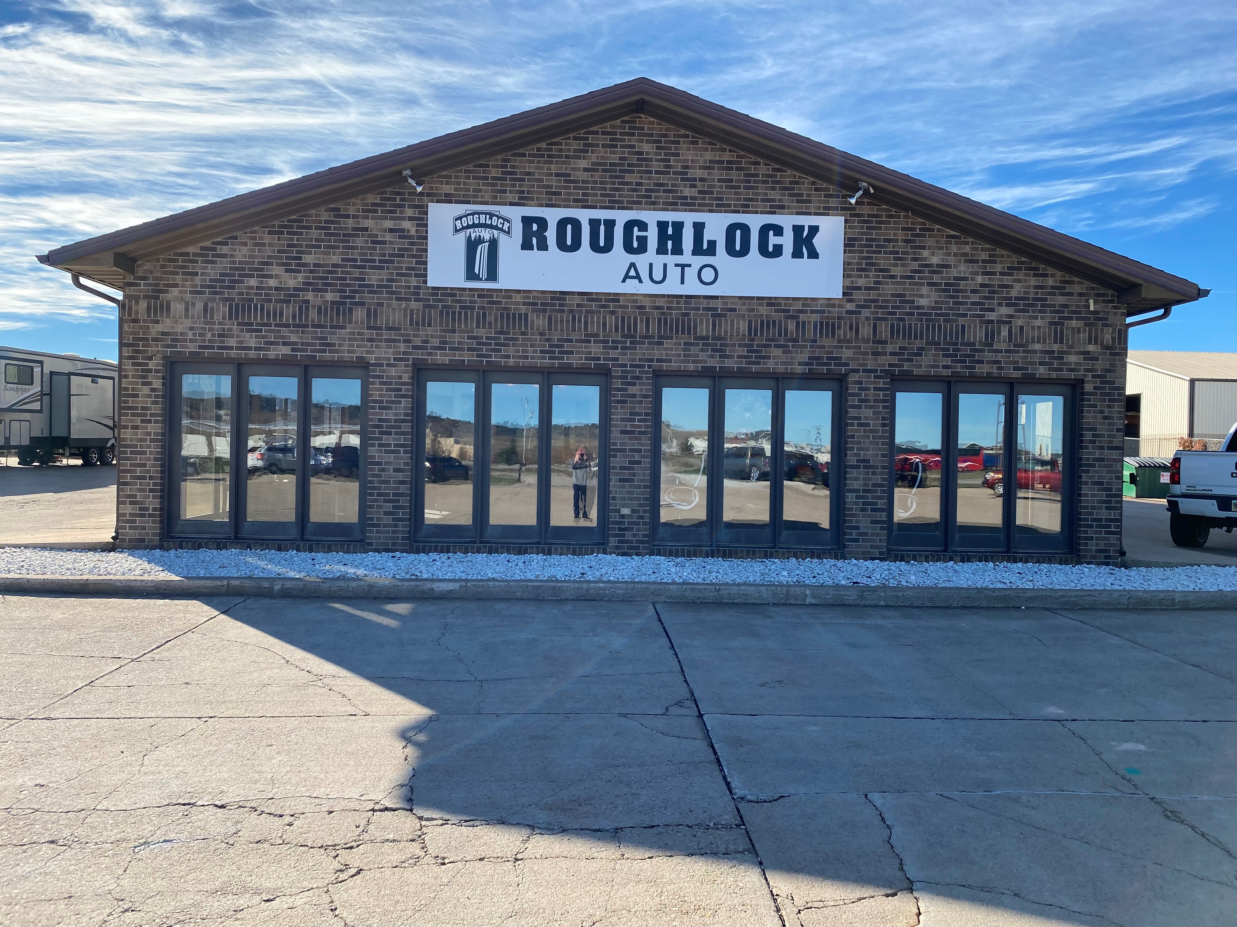 Roughlock Auto Sales