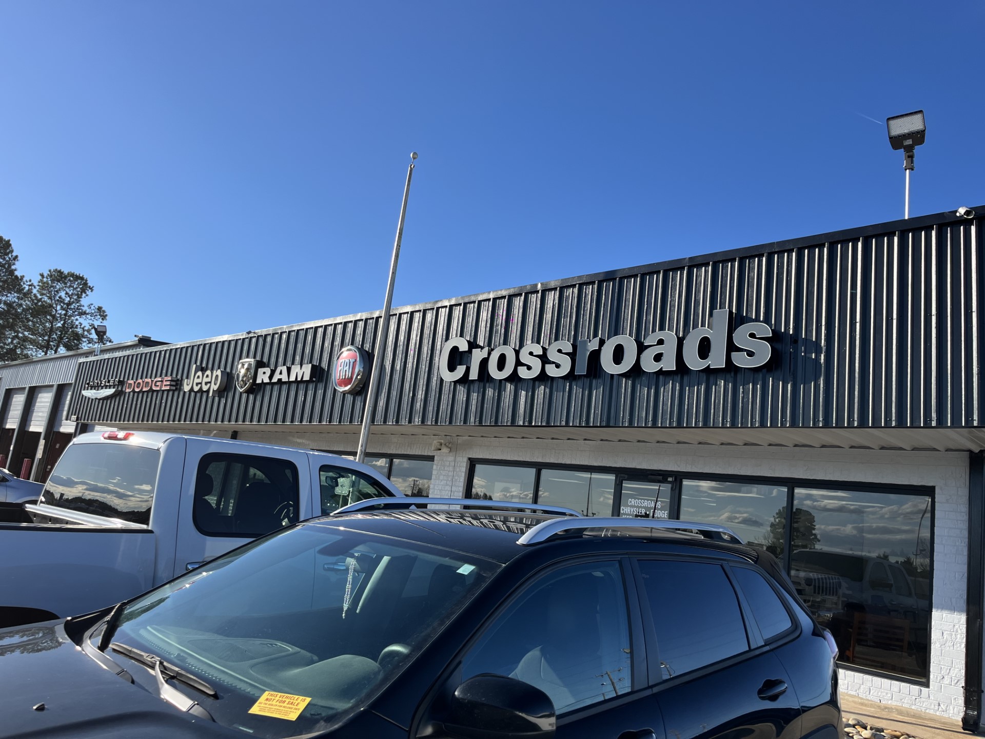 Crossroads Chrysler Dodge Jeep Ram of Henderson