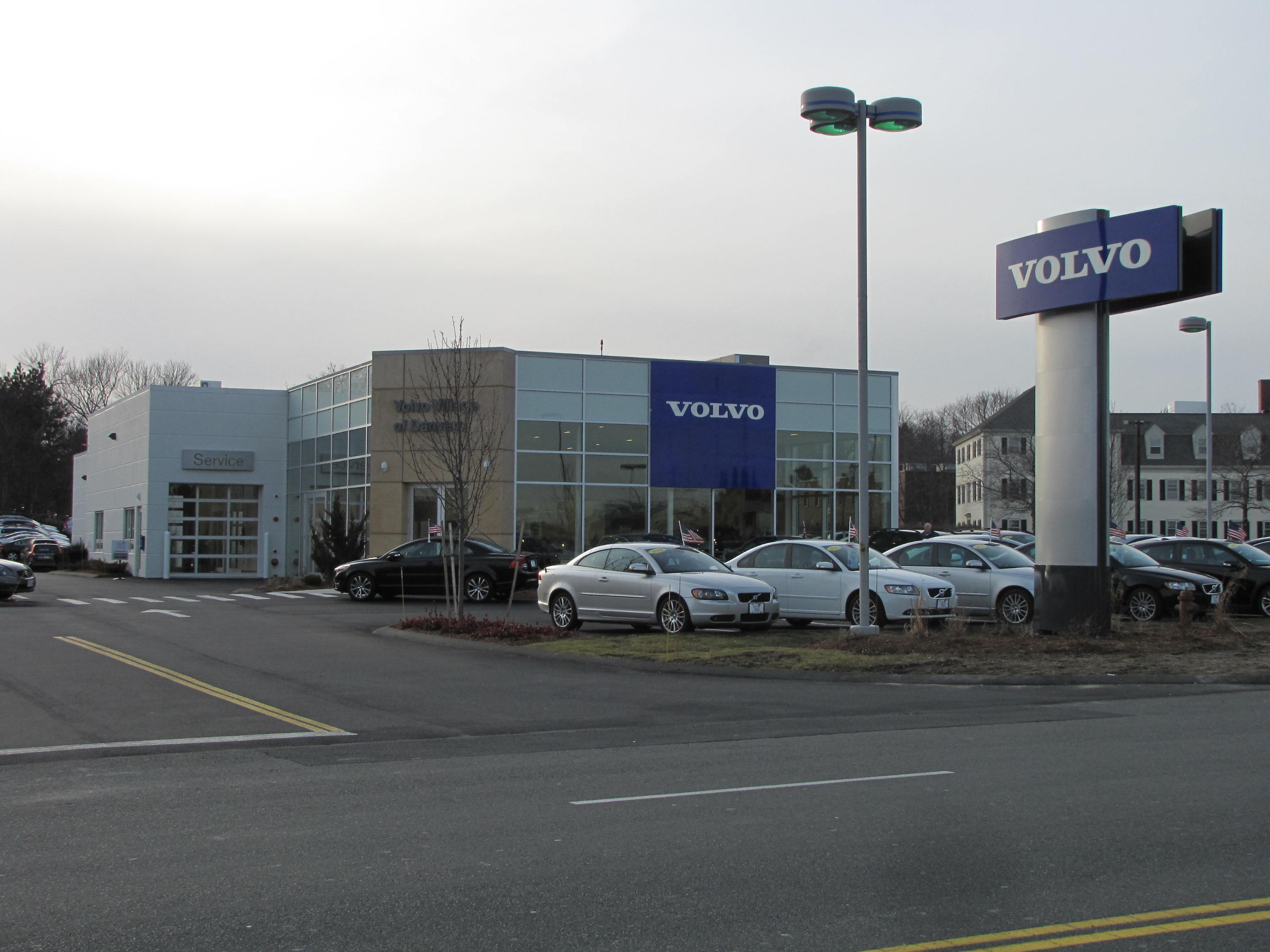Volvo Cars Danvers