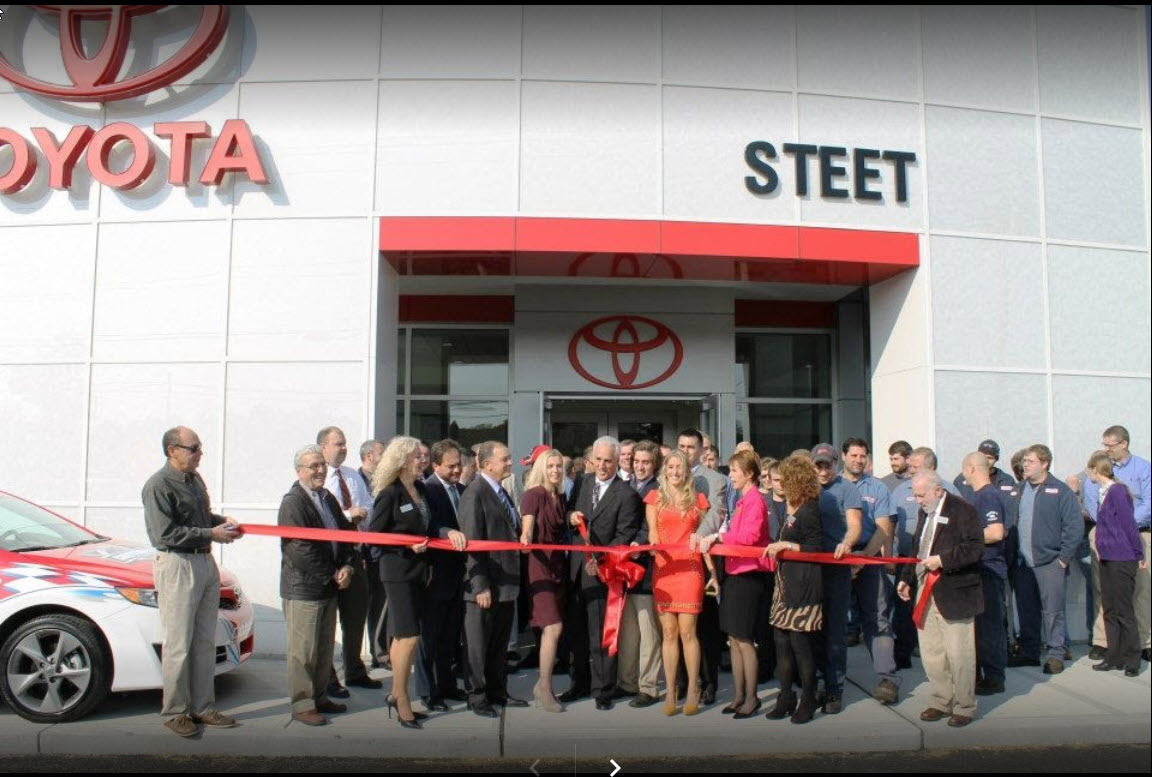 Steet Toyota - YORKVILLE