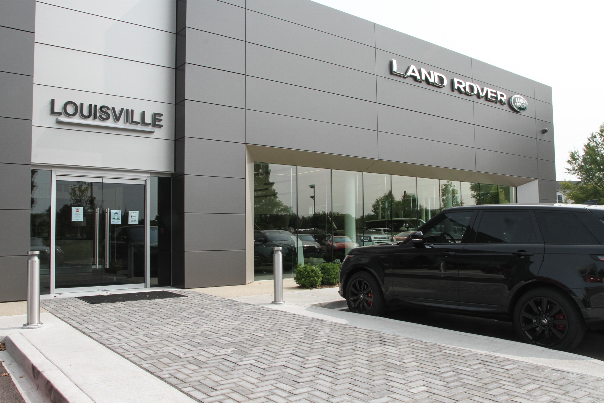 Land Rover Louisville