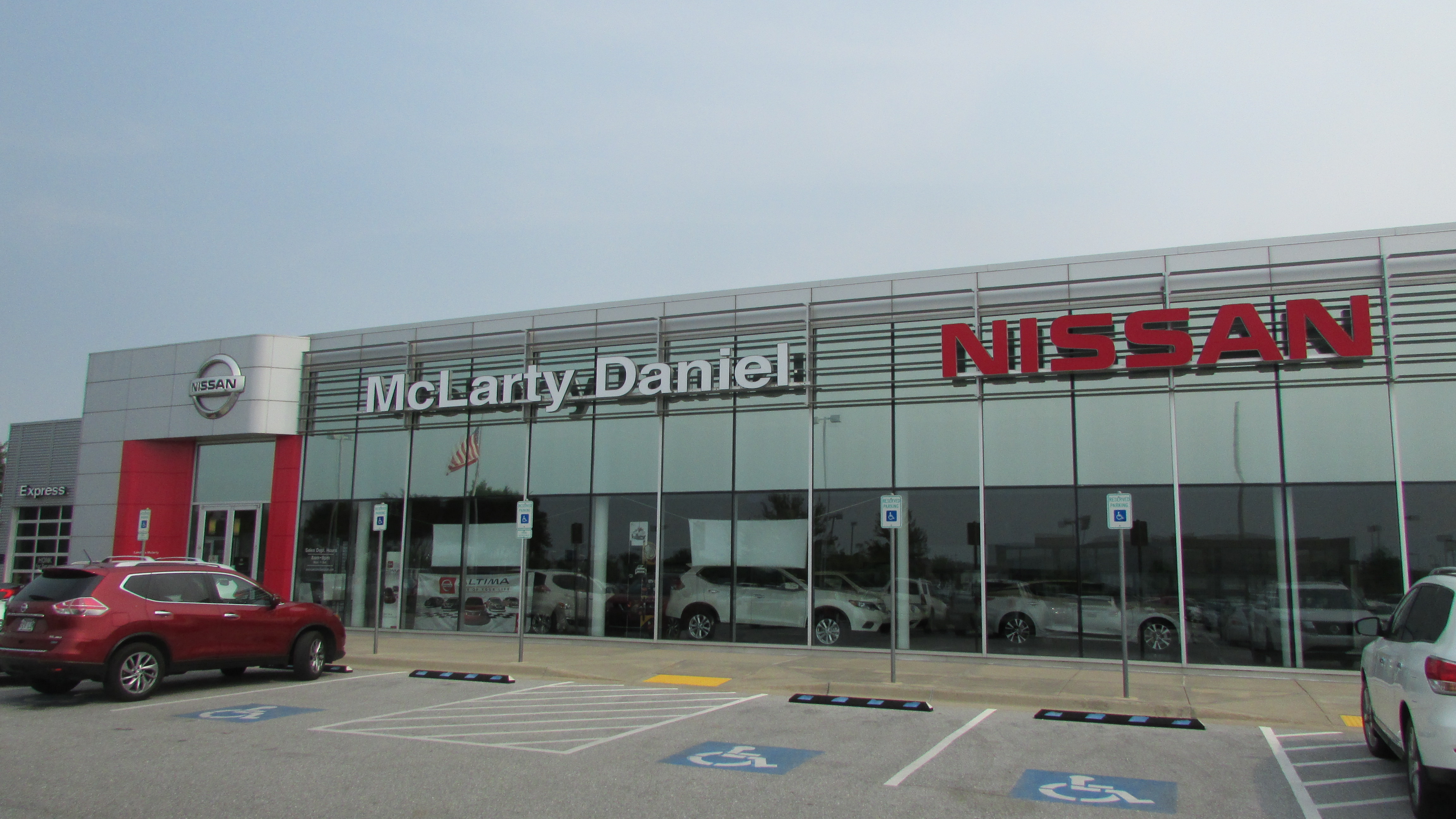 McLarty Daniel Nissan