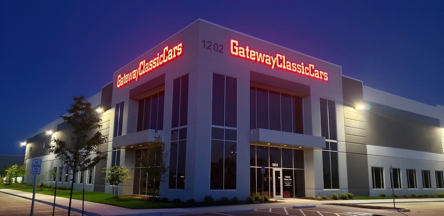 Gateway Classic Cars of Kansas City