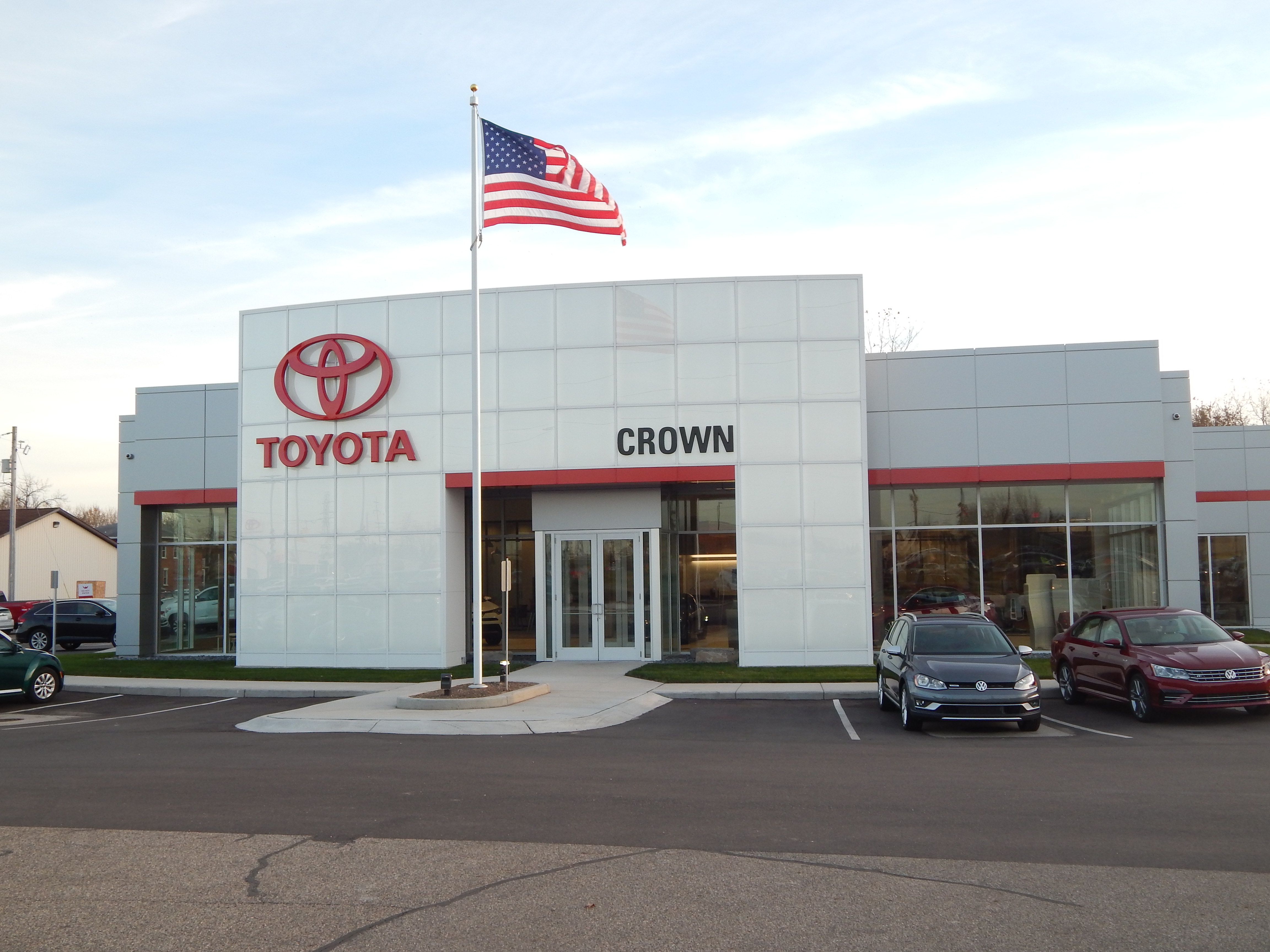 Crown Toyota VW