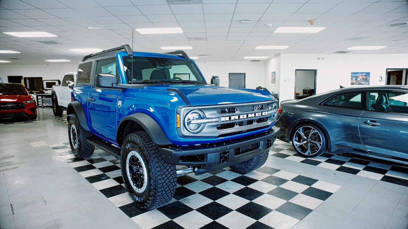 Hutchinson Ford of Forsyth