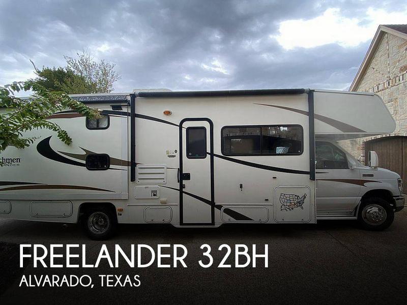 Coachmen Freelander 32BH Class C 2013 for Sale