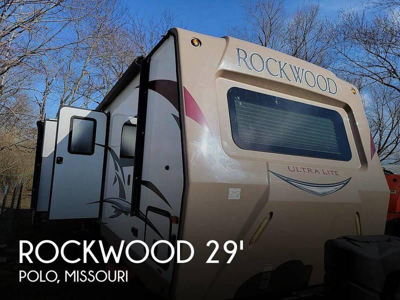 2018 Forest River Rockwood Ultra Lite 2906WS 29ft for Sale