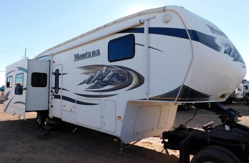 2010 Keystone RV Keystone RV Montana 3400RL 39ft for Sale