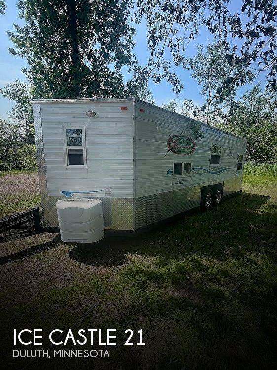 2017 Ice Castle Ice Castle 21 21ft for Sale