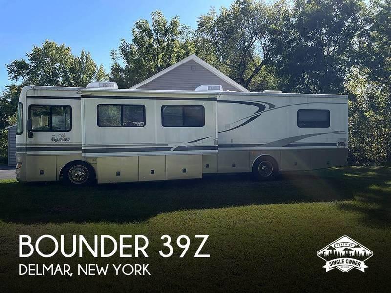 2002 Fleetwood Bounder 39Z 39ft for Sale