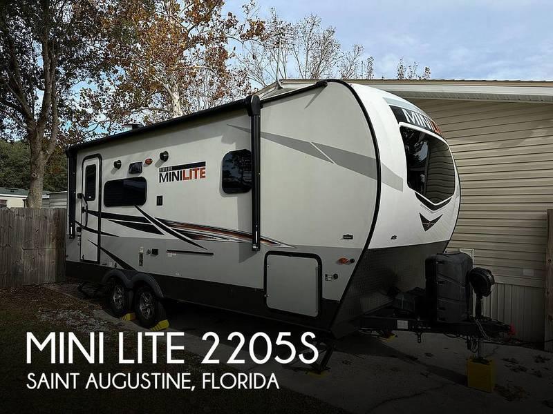 2022 Rockwood Mini Lite 2205S 22ft for Sale