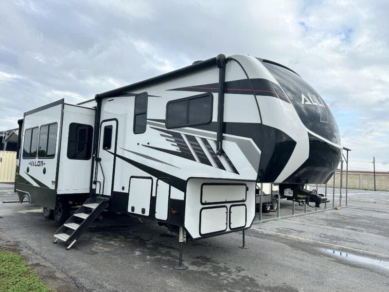 2022 Alliance RV Valor 36V11 for Sale