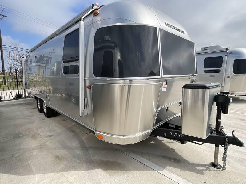 2024 Airstream Globetrotter 27FB Queen 28ft for Sale
