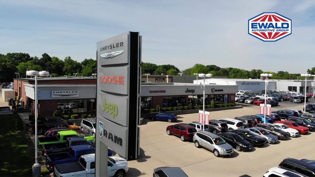 Ewald Chrysler Jeep Dodge RAM Oconomowoc