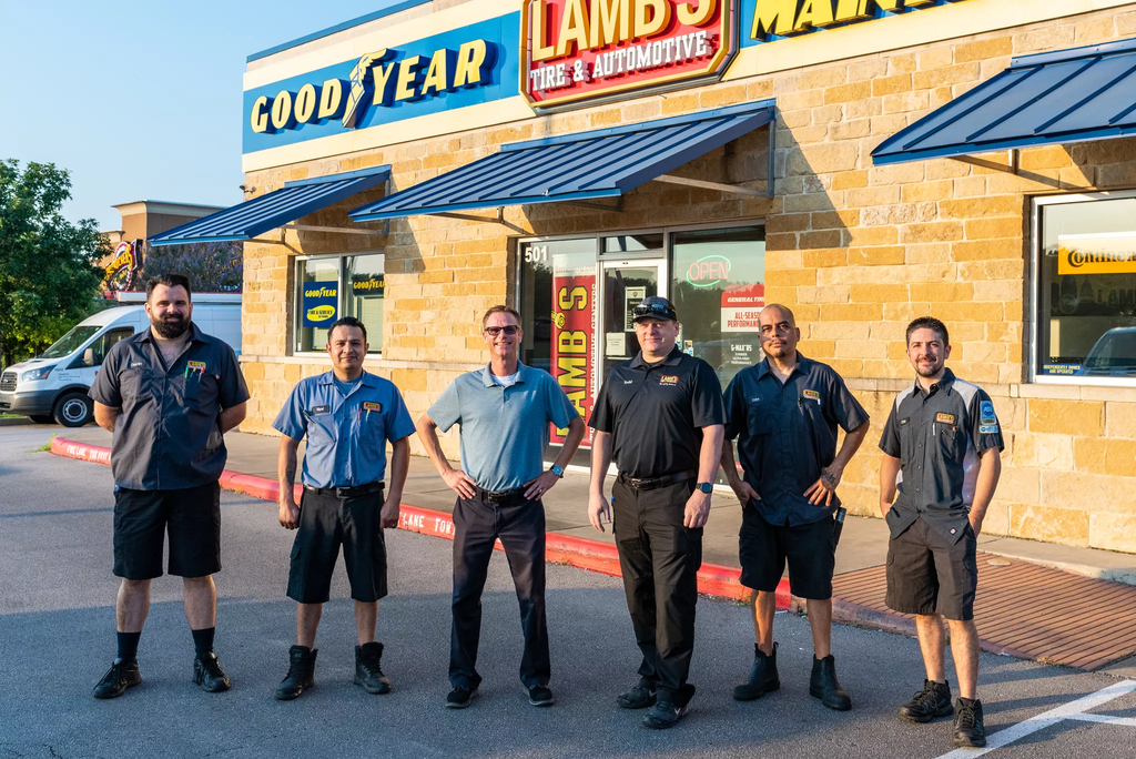 Lamb's Tire & Automotive - W. Slaughter Ln.