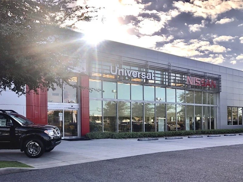 Universal Nissan