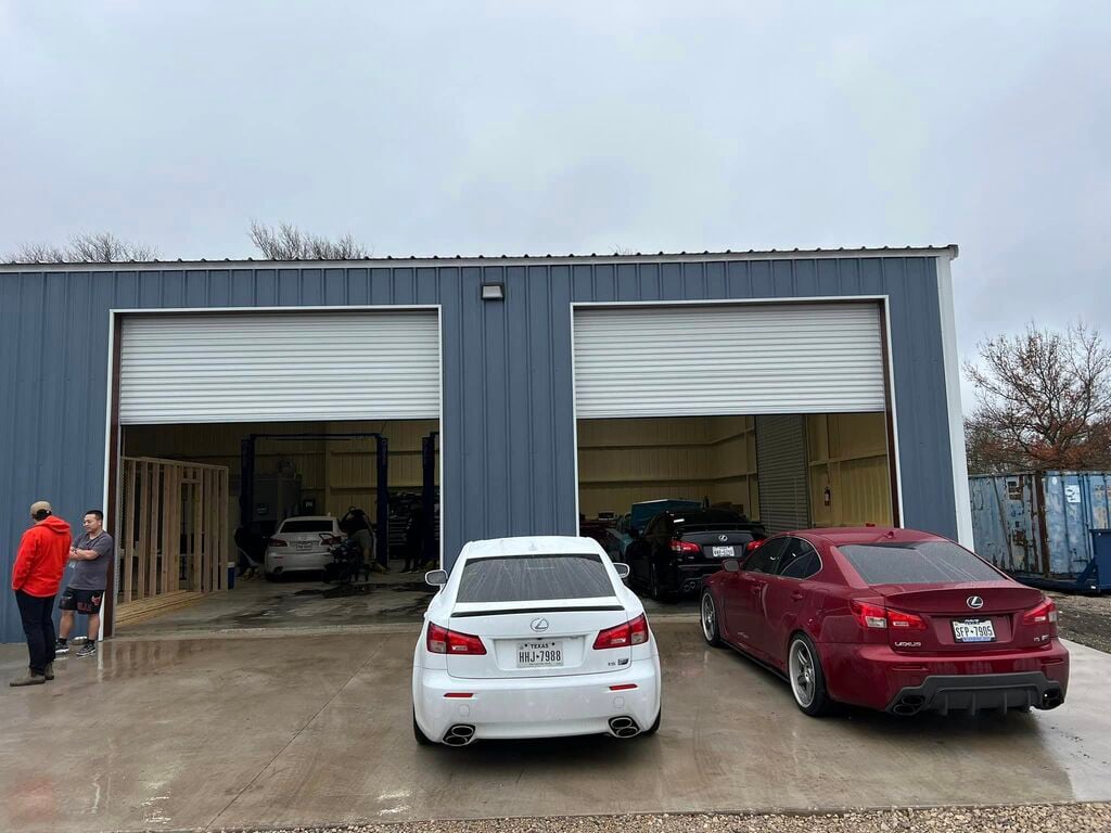 Modern Automotive Solutions